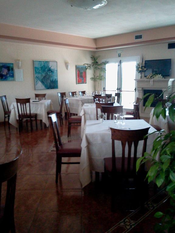 Albergo Al Portico Azzano Decimo Zewnętrze zdjęcie