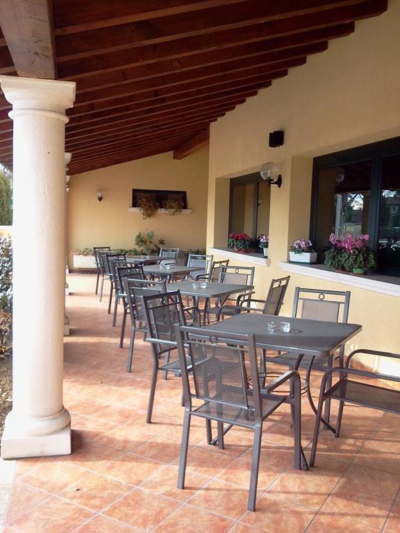 Albergo Al Portico Azzano Decimo Zewnętrze zdjęcie